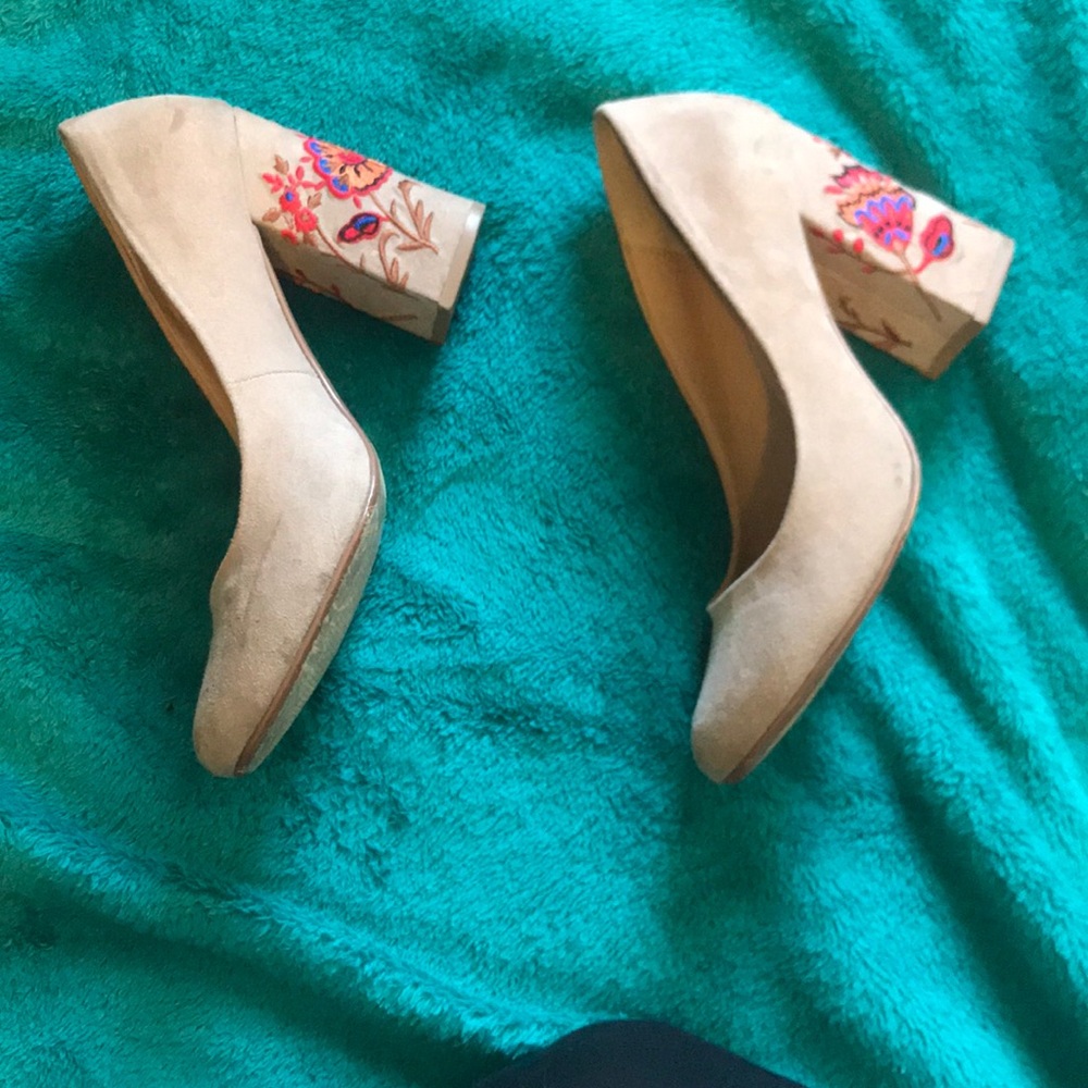Restricted High Heels